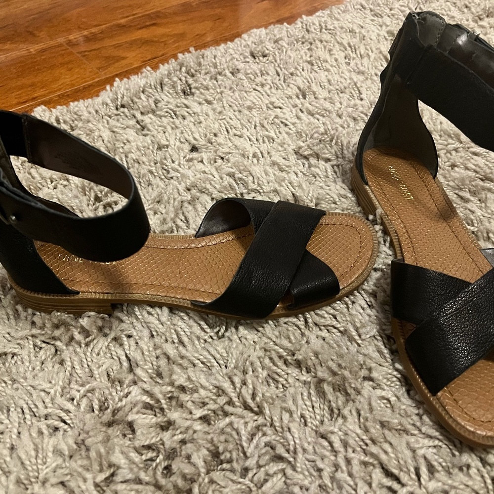 Nine West Women's Black sandals size 10